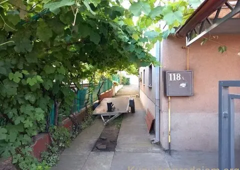 Prodajem kucu u Batajnici - 2/6