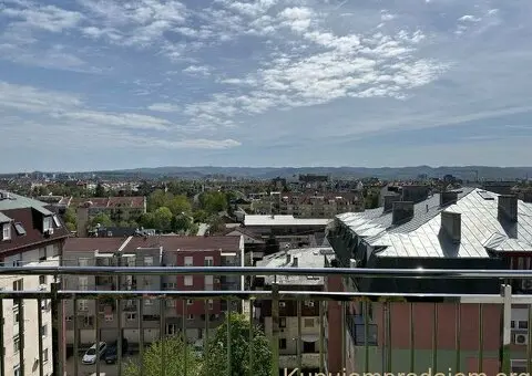 LUX stan sa prelepom terasom-Novi Sad - 12/15