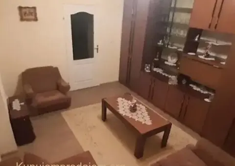 Prodajem kucu u Beceju - 9/15