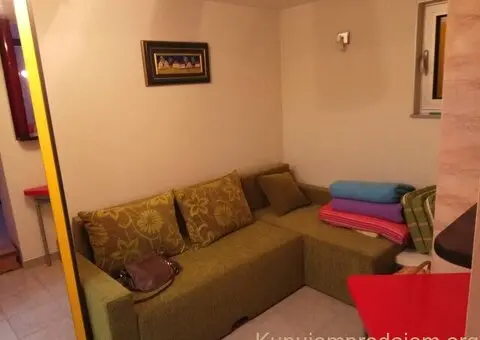 Vikendica na Ribnjaku-najatraktivnijem delu Novog Sada - 5/15