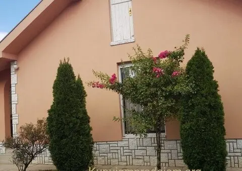 Prodajem kucu u Somboru - 3/15