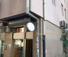 Izdajem lokal površine 18 m2 Bogdana Tirnanica 12, kod Lidla u Despota Stefana