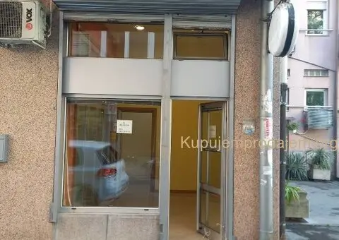 Izdajem lokal površine 18 m2 Bogdana Tirnanica 12, kod Lidla u Despota Stefana - 2/5