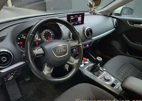 Na prodaju očuvan Audi A3, 1.6 dizel,  2013. god - 6/15