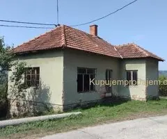 Prodajem kucu Trudelj-Gornji Milanovac