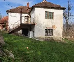 Prodajem kucu Reljinci-Gornji Milanovac