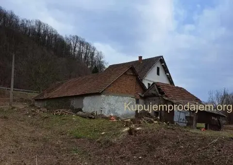 Prodajem kucu Ugrinovci-Gornji Milanovac - 4/7