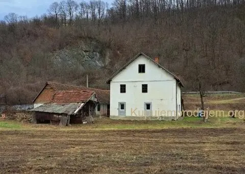 Prodajem kucu Ugrinovci-Gornji Milanovac - 5/7