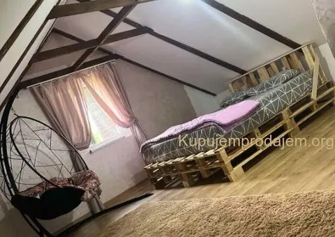 Na prodaju vikend kuca na Banstolu - 9/12