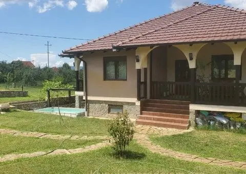 Prodajem kucu sa plantazom Žbevac-Bujanovac - 1/15