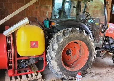 Prodajem kucu sa plantazom Žbevac-Bujanovac - 12/15