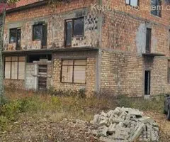 Prodajem stambeno-poslovni objekat u Vranicu
