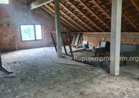 Prodajem stambeno-poslovni objekat u Vranicu - 8/15