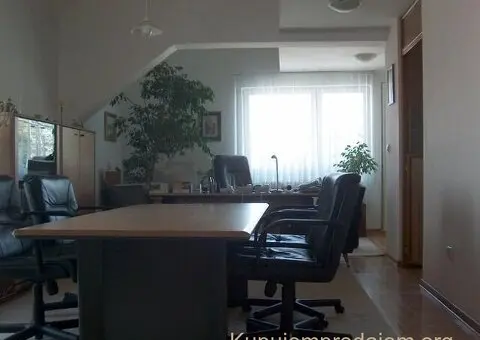 Izdajemo magacine u Beogradu-Cukarica - 12/15