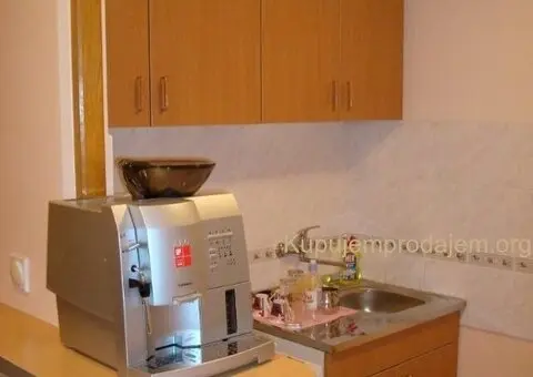 Izdajemo magacine u Beogradu-Cukarica - 14/15