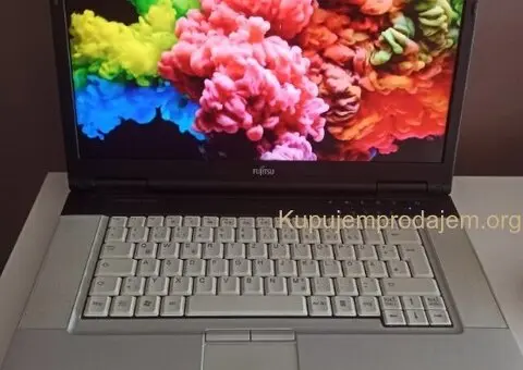 Fujitsu Celsius H700 / 15.6 LED / Baterija +2h / Intel I5 - 2/12