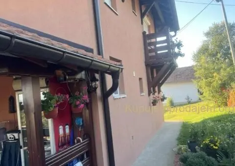 Prodajem seosko domacinstvo Gornji Milanovac-Brdjani - 2/11