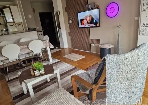 Prodajem stan u Velikom Gradistu - 6/15