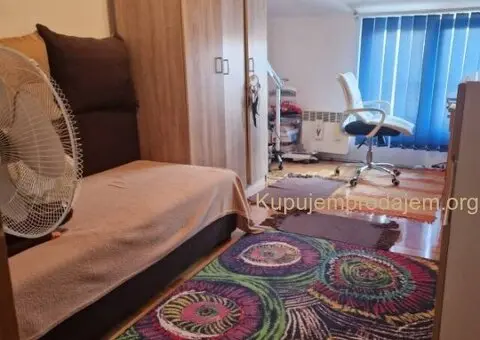 Prodajem stan u Velikom Gradistu - 11/15