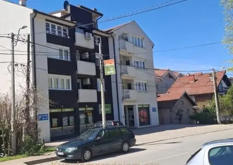 Prodajem stan u Velikom Gradistu - 14/15