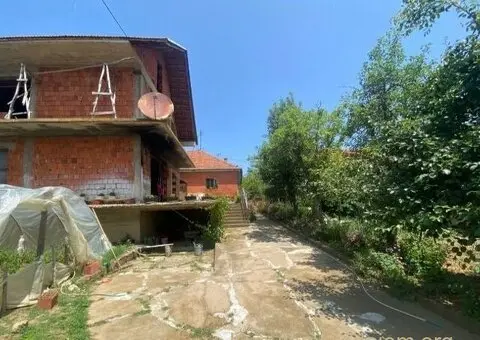 Prodajem seosko domacinstvo sa okolnim placem - 3/6