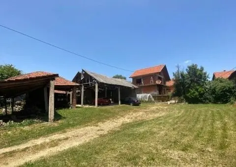 Prodajem seosko domacinstvo sa okolnim placem - 4/6