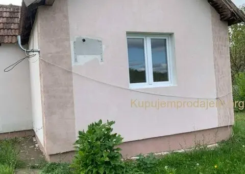 Prodajem kucu u Rudovcima-Lazarevac - 12/12
