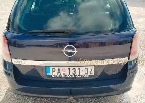 Opel astra karavan. 2006. godiste - 6/12
