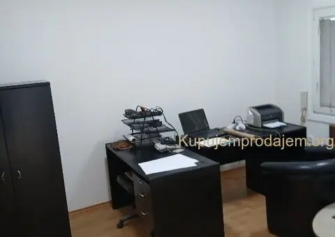 Izdajem lokal 50 m2 na Dušanovcu, Ljubićka - 4/14