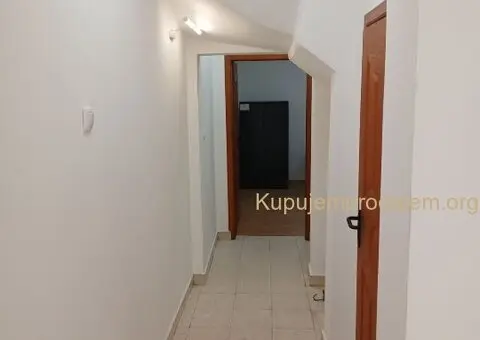 Izdajem lokal 50 m2 na Dušanovcu, Ljubićka - 11/14