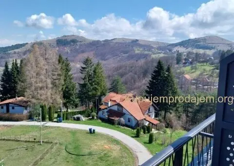 Prodajem stan na Zlatiboru 52m2 - 15/15