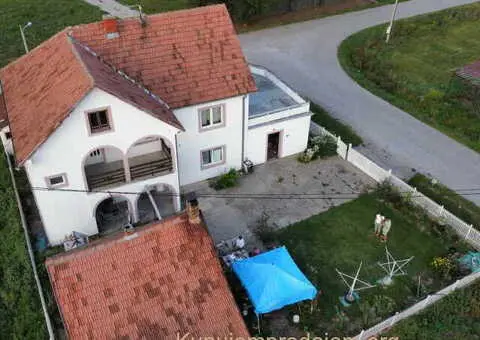 Useljiva kuca u Takovu, Ub - 9/9