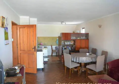 Useljiva kuća u Valjevu, Radjevo selo - 8/10