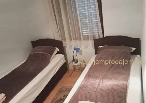 Izdaje se apartman-vikendica Ivanka,Srebrano Jezero - 6/13