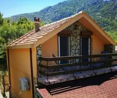 Uknjižena kuća 2km od mora,Đurmani (Sutomore-Čanj)