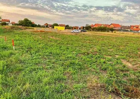 Prodajem plac u Loznici - 2/7