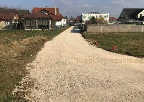 Prodajem plac u Loznici - 3/7