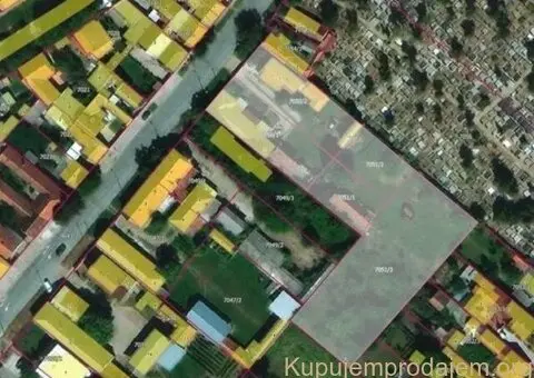 Prodajem plac u Zrenjaninu I zona