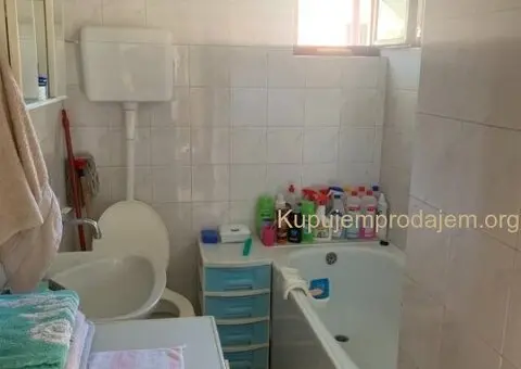 Prodajem kucu u Trbušnici-Lazarevac - 7/14