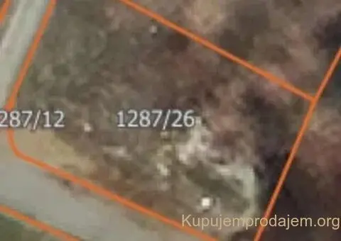 Plac na Tari-Osluša - 2/5