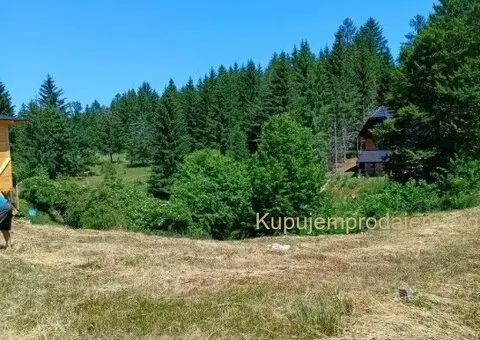 Plac na Tari-Osluša - 3/5