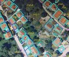 Prodajem gradjevinsko zemljiste u centru Uzica