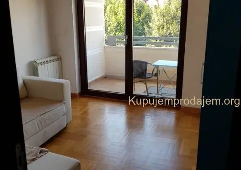 Prodajem ili izdajem LUX stan Beograd-Vozdovac - 8/15