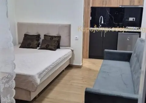 Prodajem apartman u Olimpik Biču - 1/9