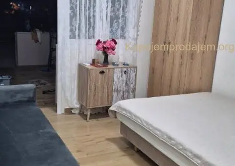 Prodajem apartman u Olimpik Biču - 2/9