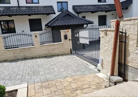 Prodaje se turistički objekat na Zlatiboru - 2/15