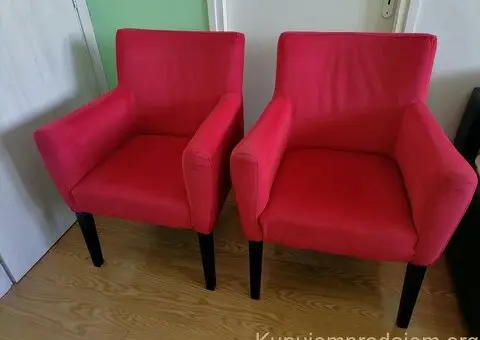 Prodajem 2 fotelje, malo koriscene