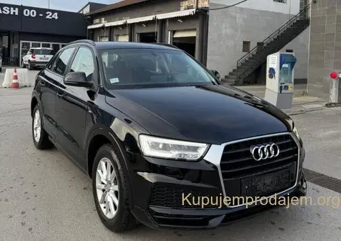 Audi Q3 - 2/12