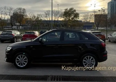 Audi Q3 - 7/12