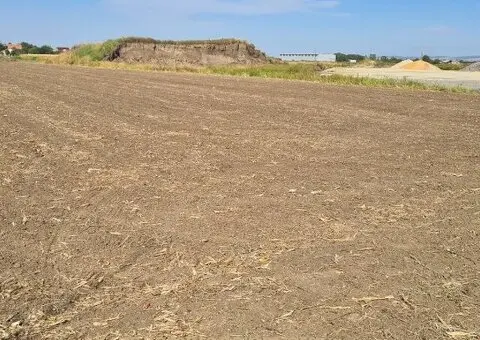 Na prodaju gradjevinsko zemljiste-Sremska Mitrovica - 3/6